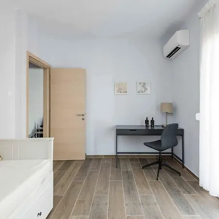 Kalamaria Brand New 2 Bedroom Apartment Thessaloniki
